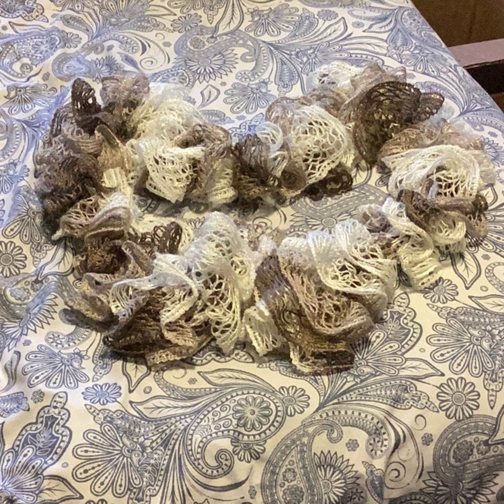 Beautiful knit scarf in neutral colors, like new
